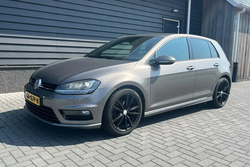 Volkswagen Golf (2015)