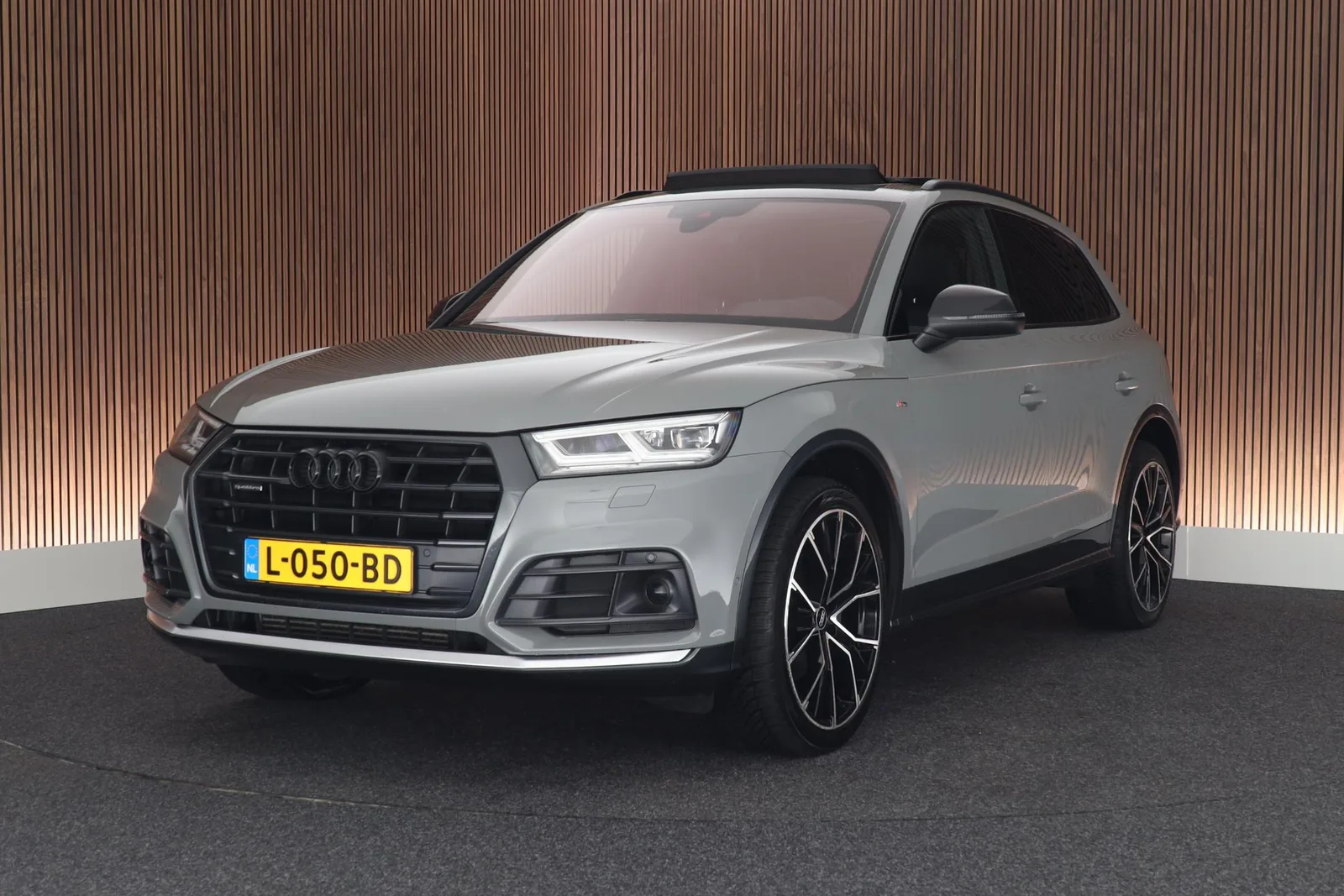 Audi Q5 (2018) — foto 1