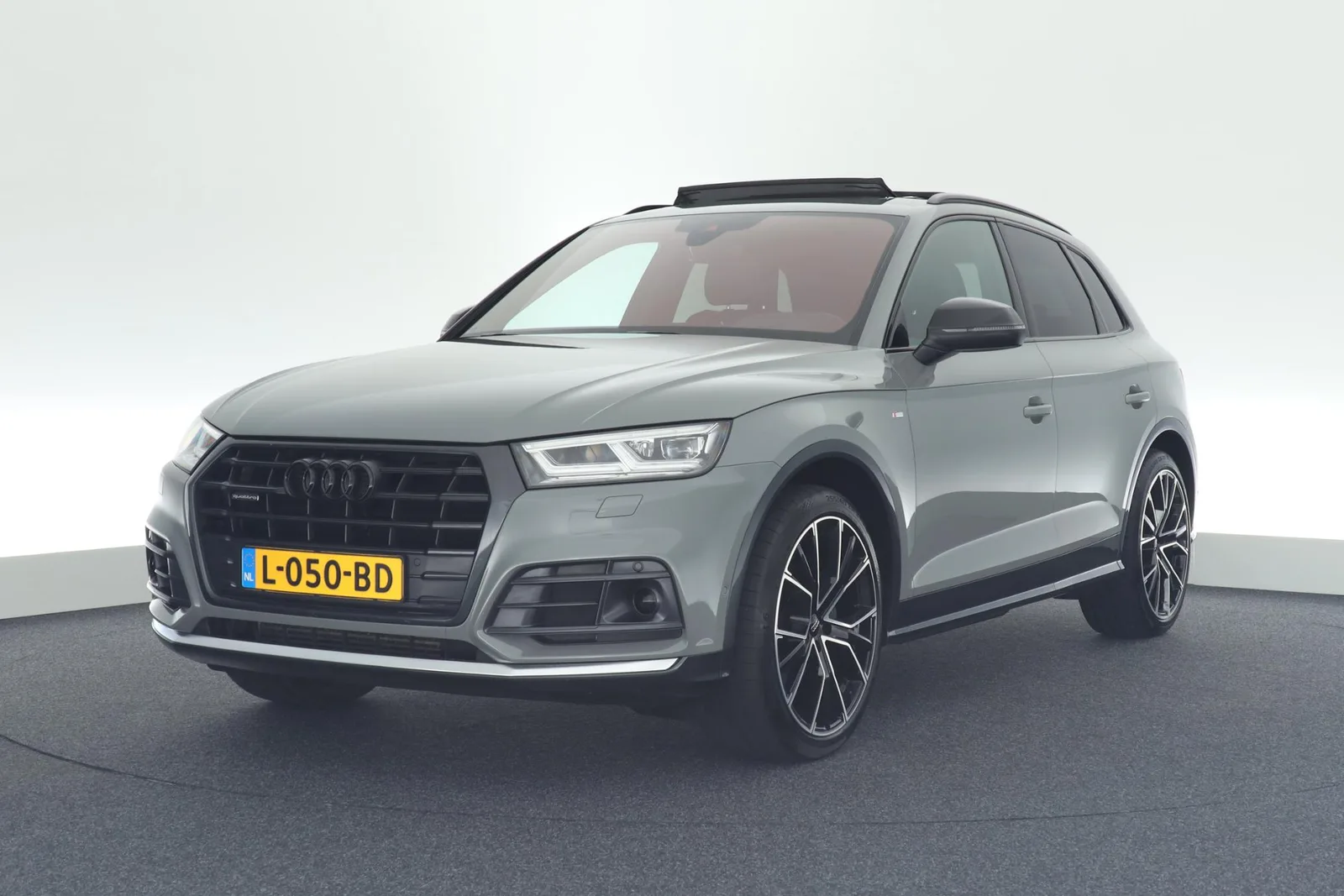 Audi Q5 (2018) — foto 1