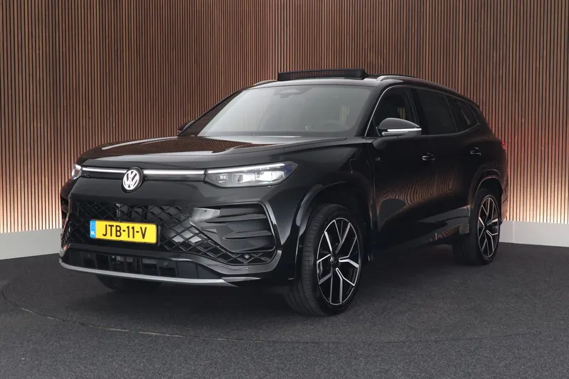 Volkswagen Tayron (2025)