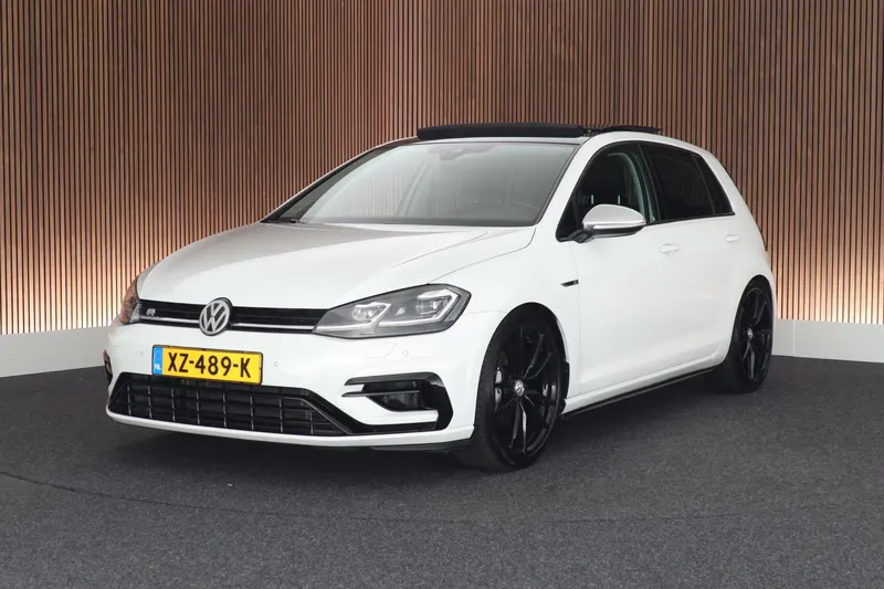 Volkswagen Golf (2017)