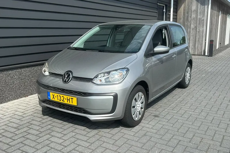 Volkswagen Up! (2023)