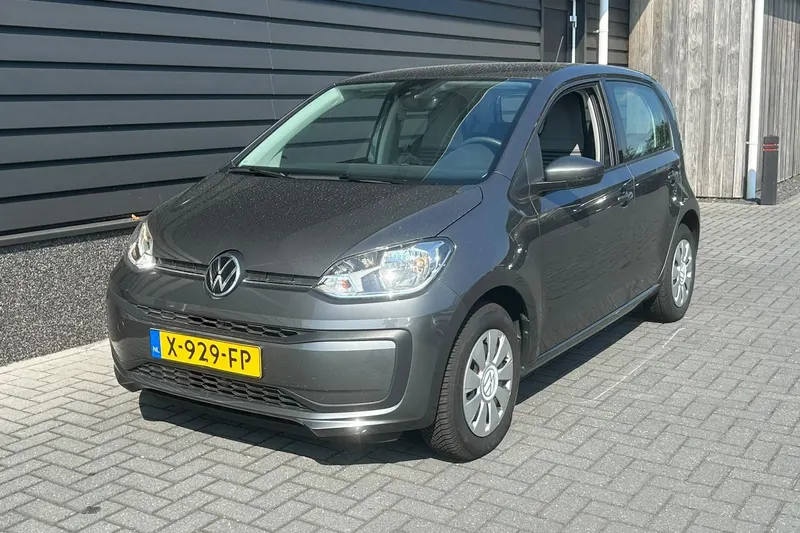 Volkswagen Up! (2023)