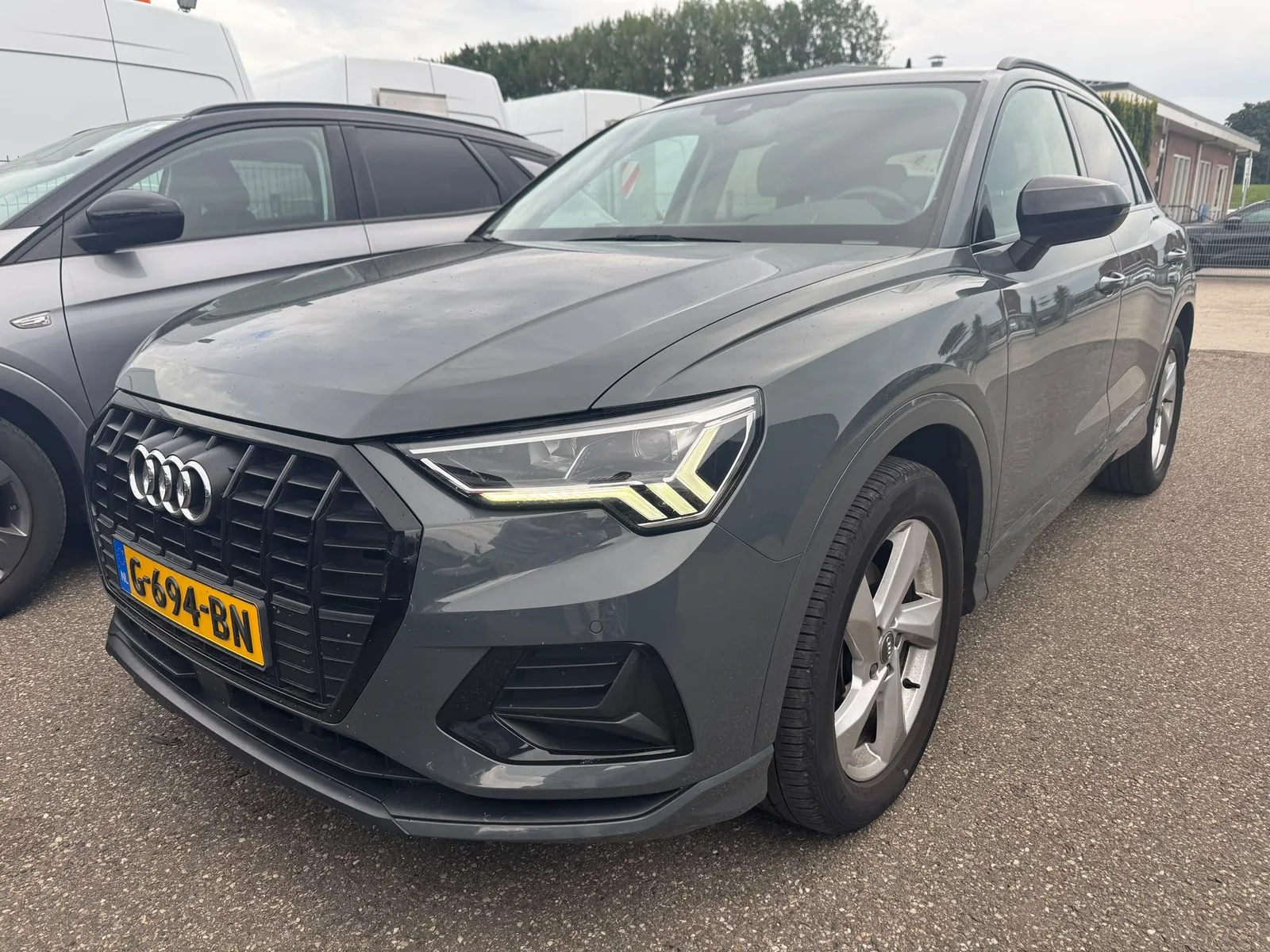 Audi Q3 (2019) — foto 1