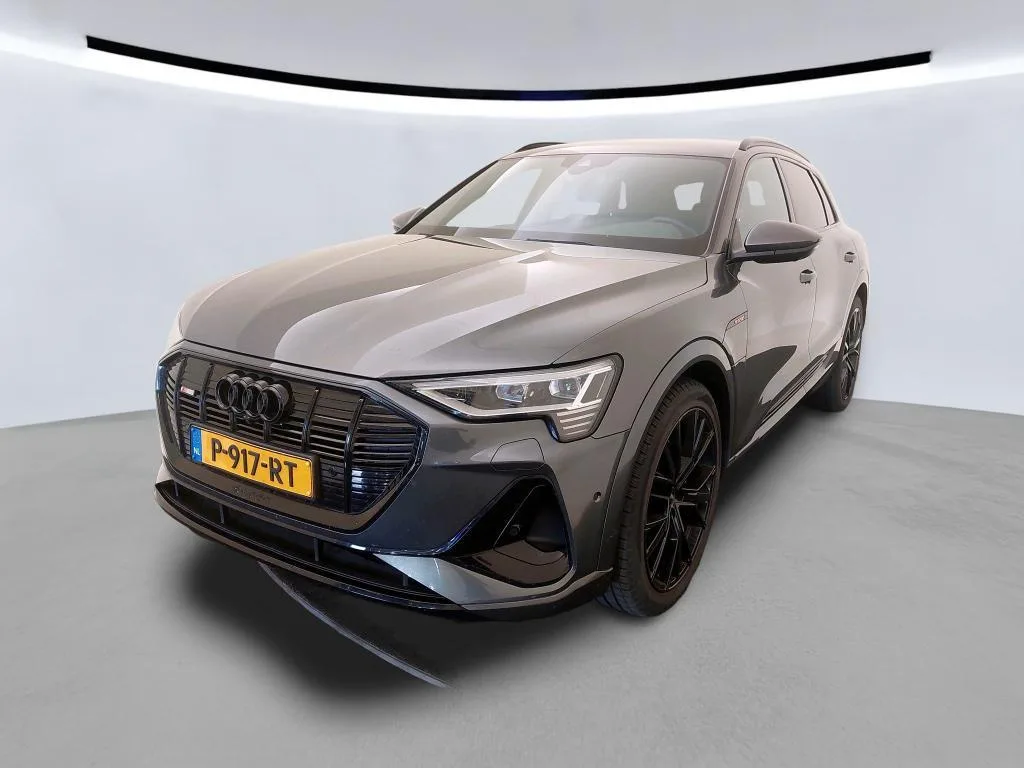 Audi e-tron (2022) — foto 1