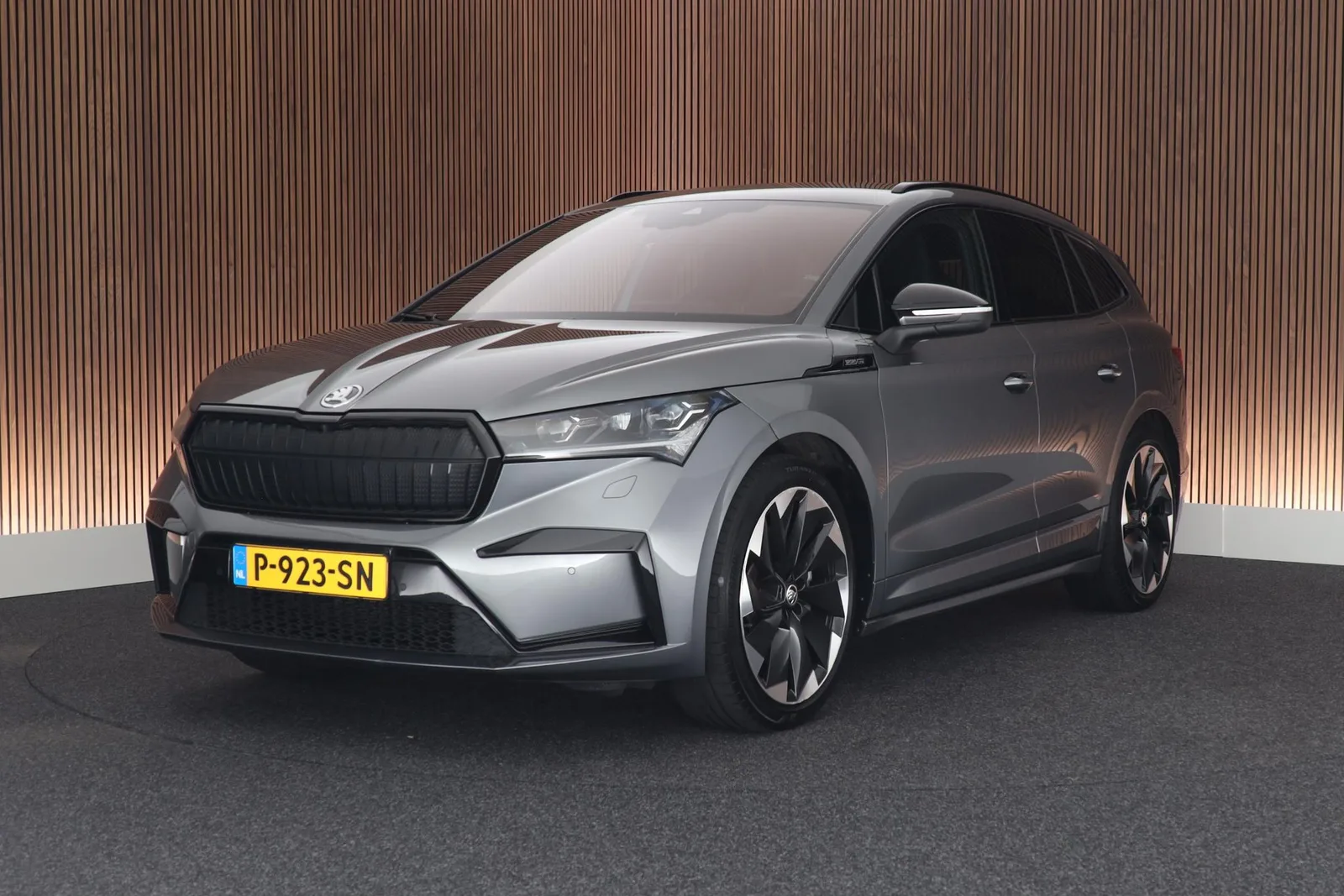 Škoda Enyaq (2022) — foto 1