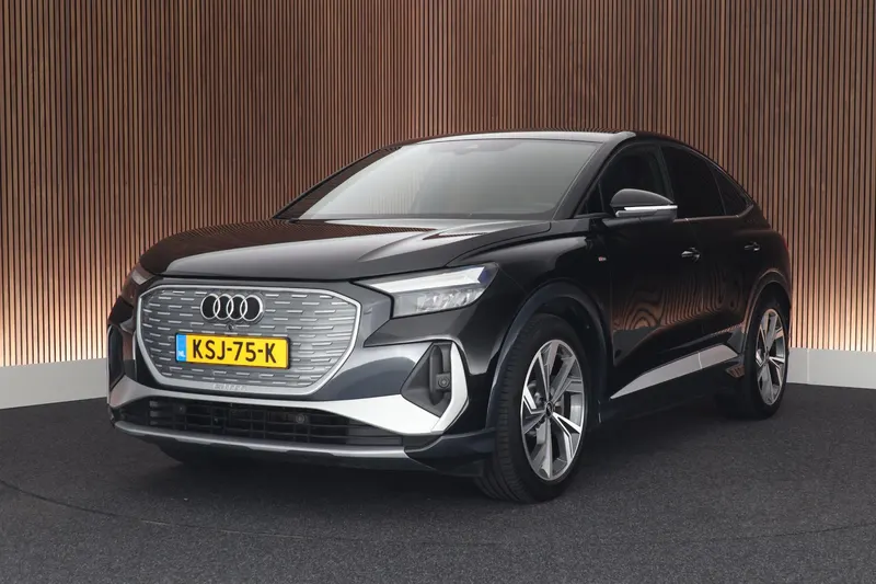 Audi Q4 (2022)
