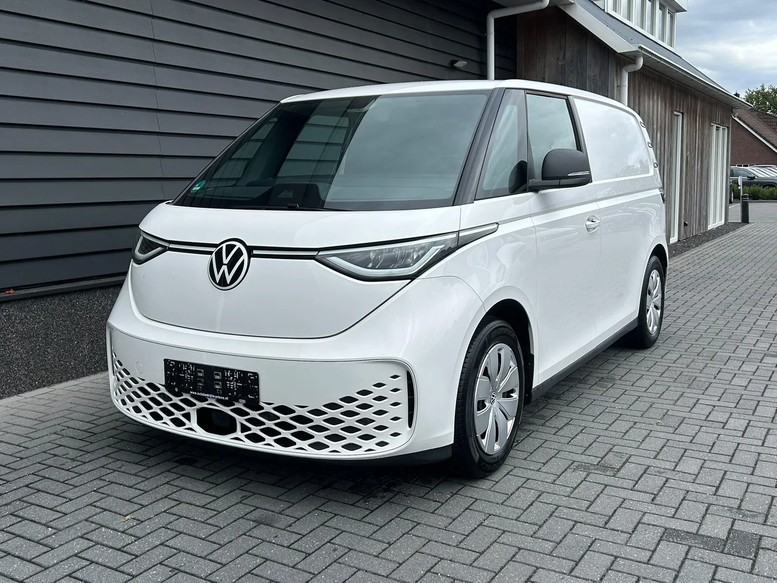 Volkswagen ID. Buzz (2022) — foto 1