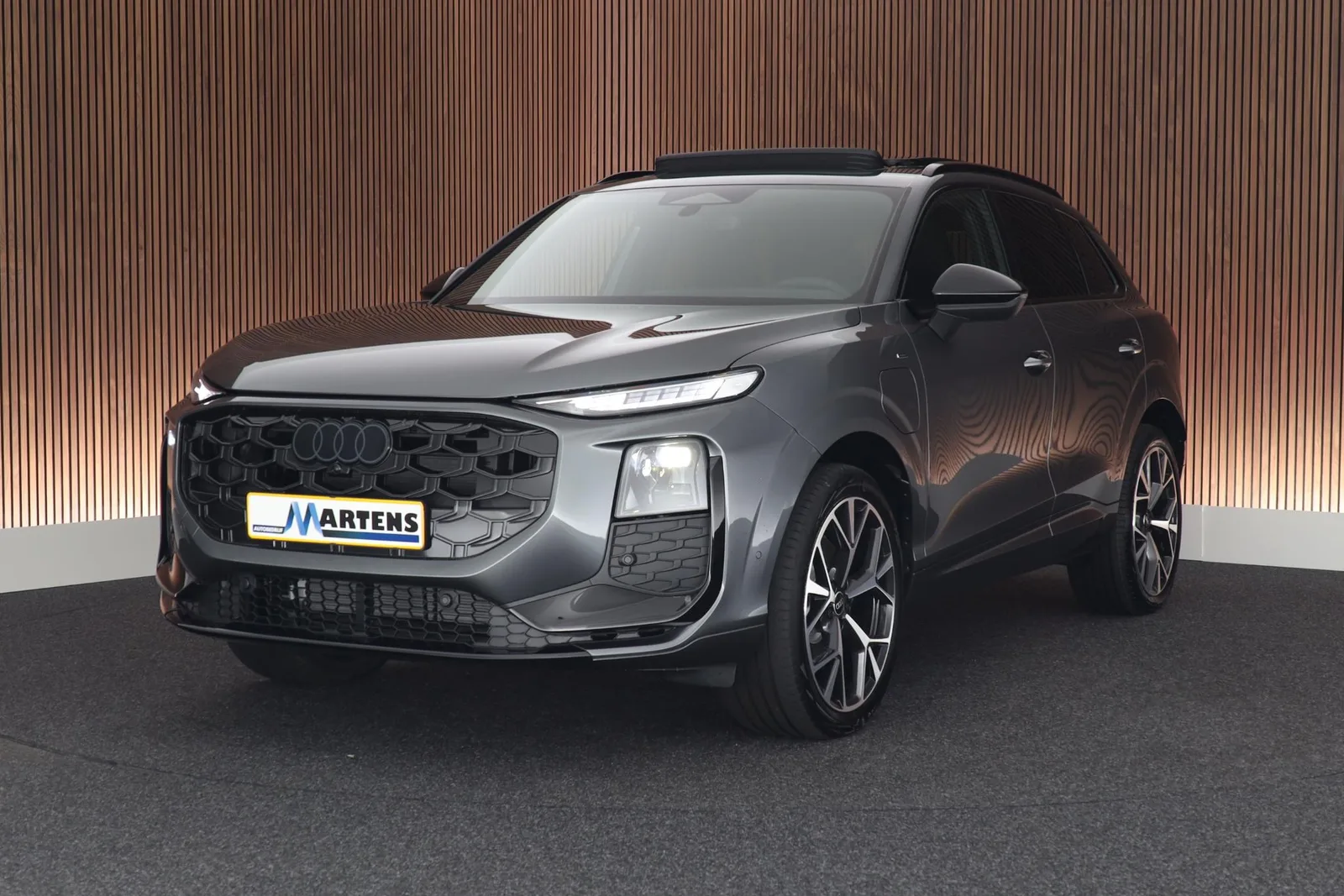 Audi Q3 (2026) — foto 1