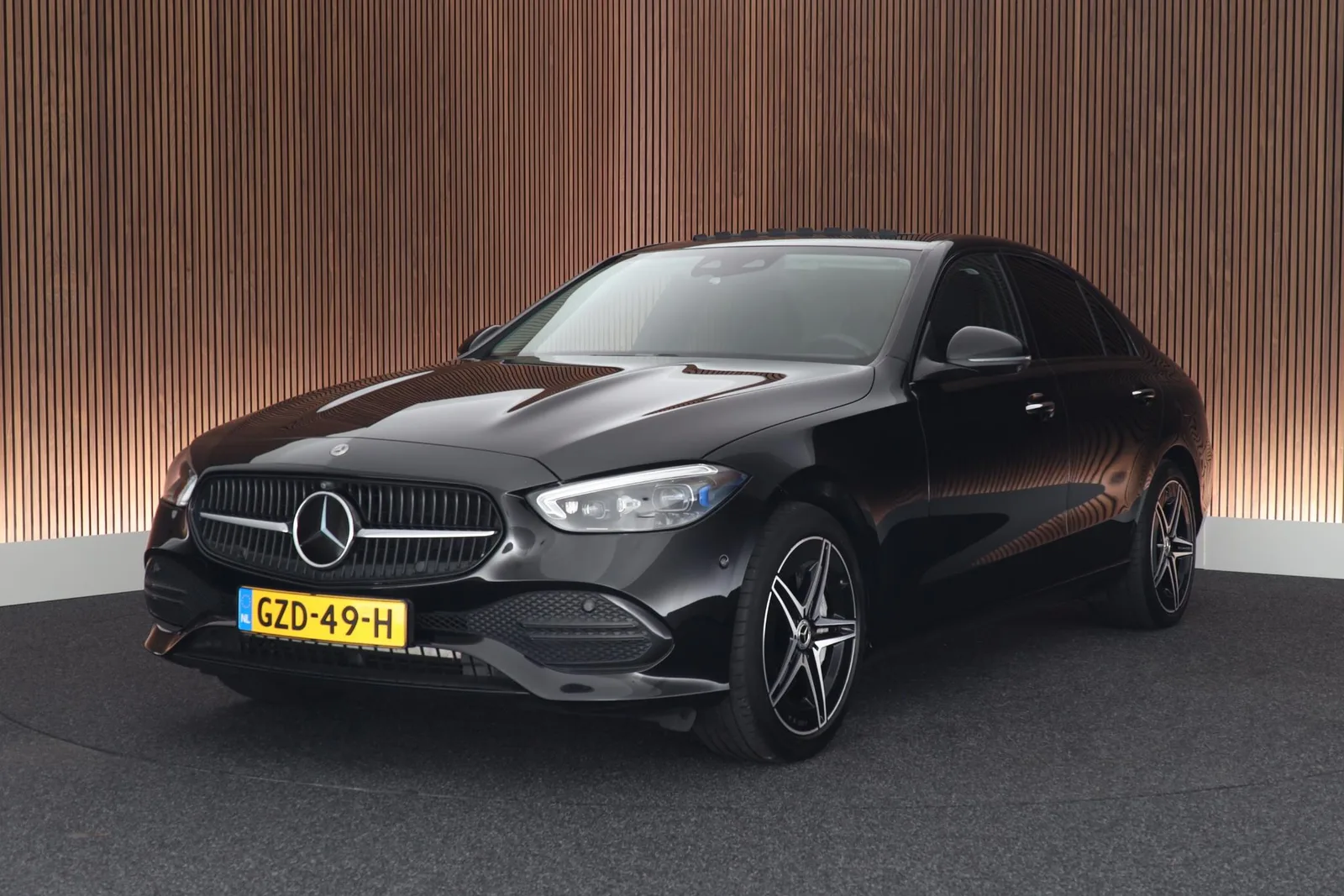 Mercedes-Benz C-Klasse (2022) — foto 1