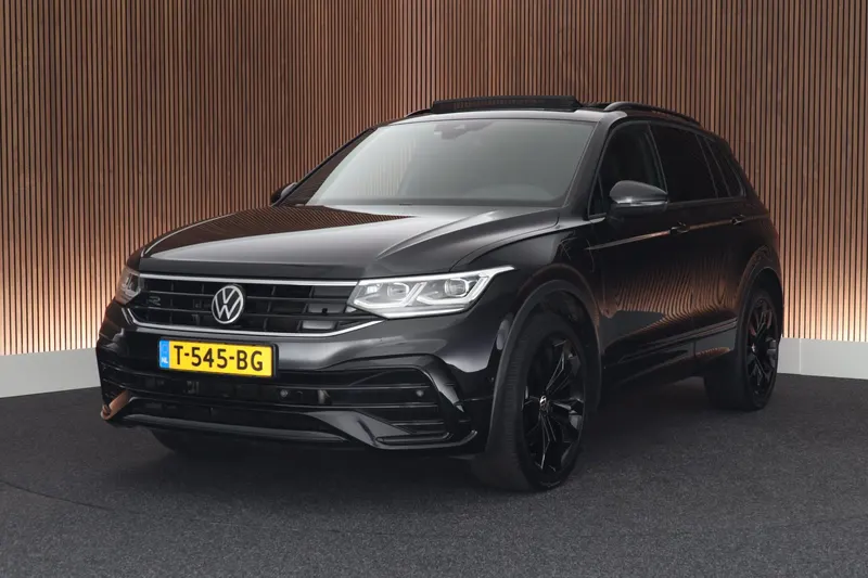 Volkswagen Tiguan (2022)