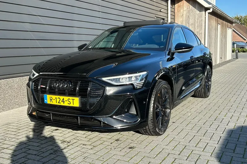 Audi e-tron Sportback (2022)