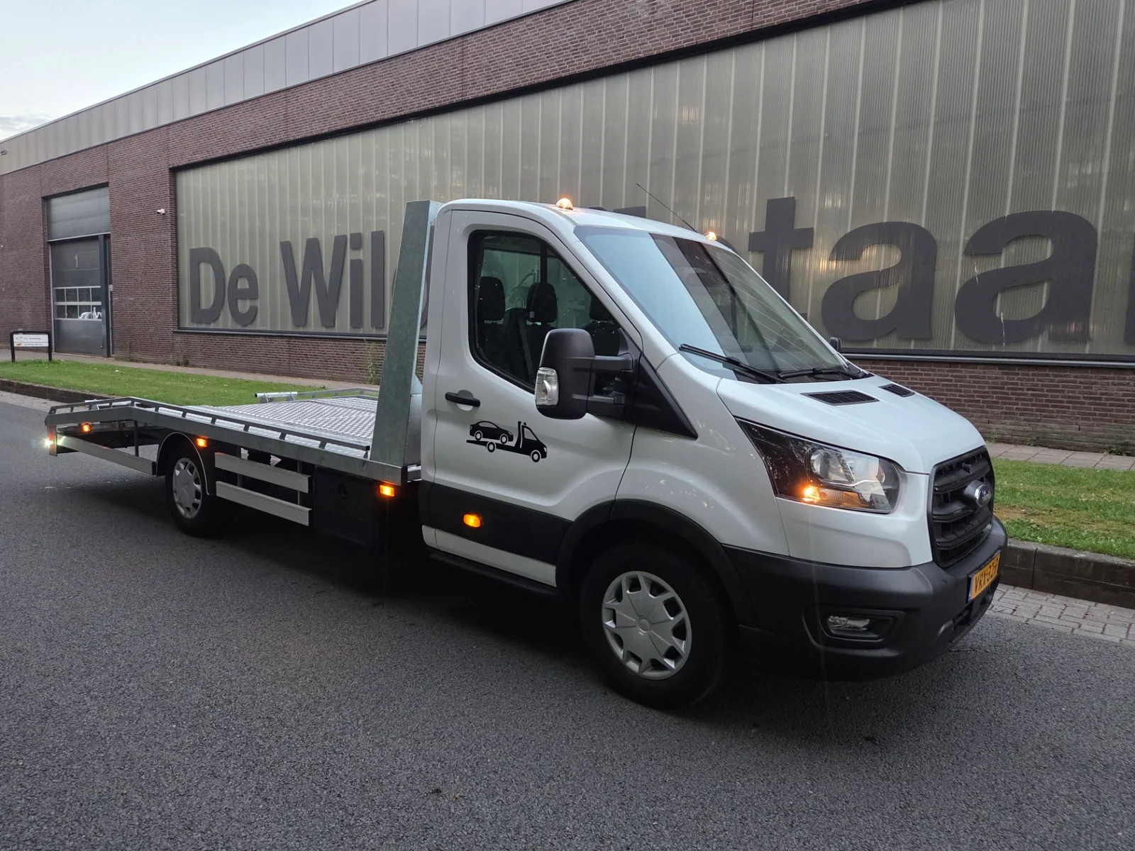 Ford Transit (2022) — foto 1