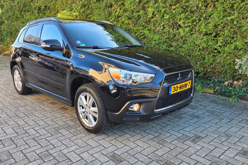 Mitsubishi ASX (2010)