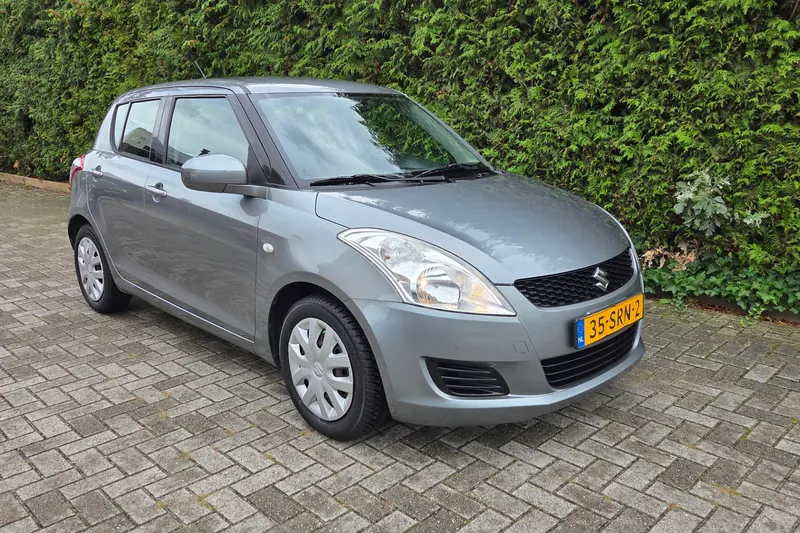 Suzuki Swift (2011)