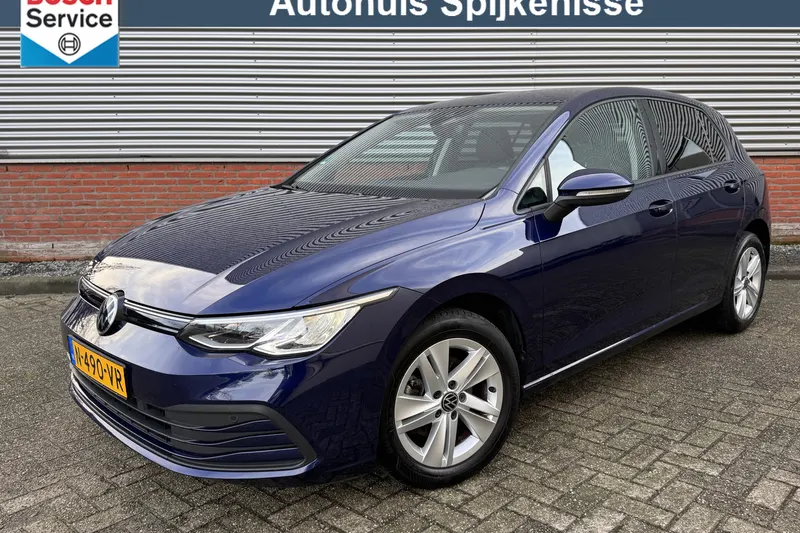 Volkswagen Golf (2022)