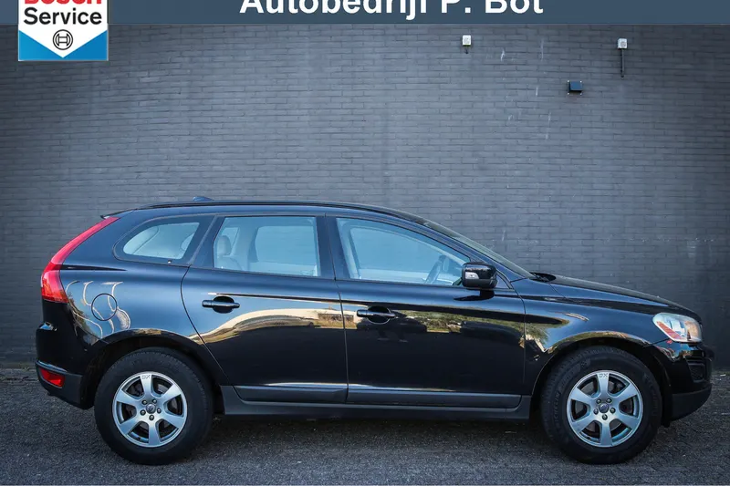 Volvo XC60 (2010)