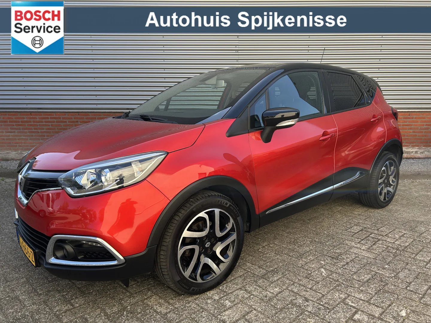 Renault Captur (2016) — foto 1