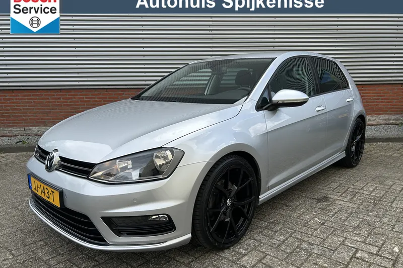 Volkswagen Golf (2016)