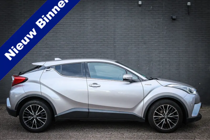 Toyota C-HR (2017)