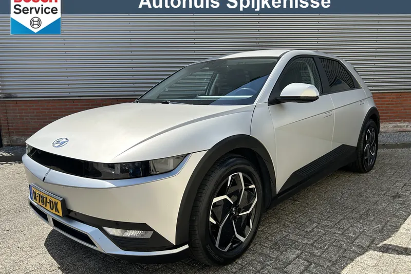 Hyundai Ioniq (2022)