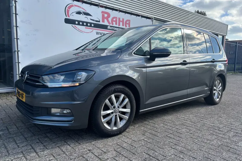 Volkswagen Touran (2016)