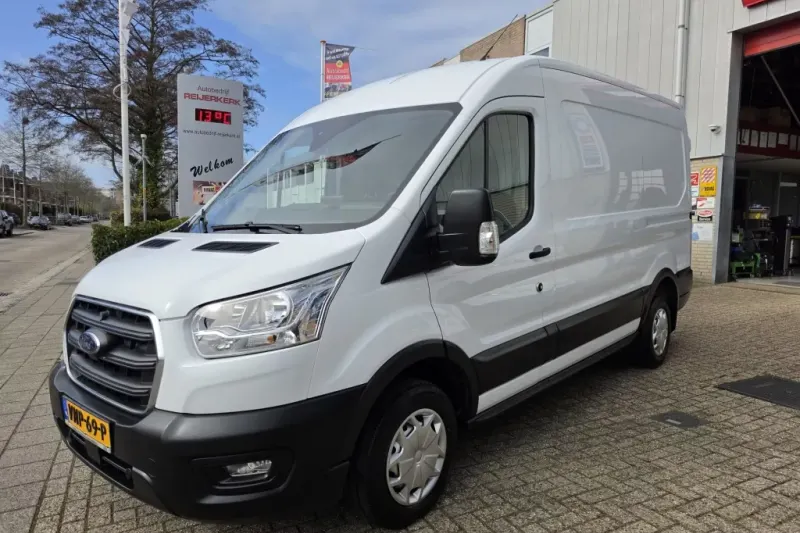 Ford Transit (2021)
