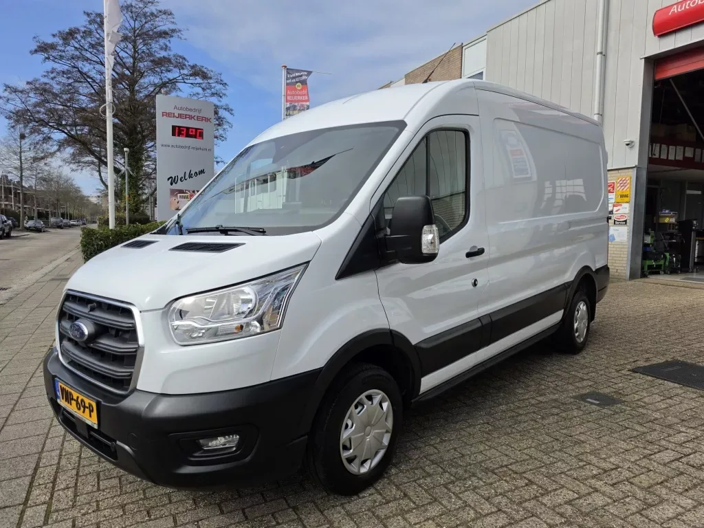 Ford Transit (2021) — foto 1