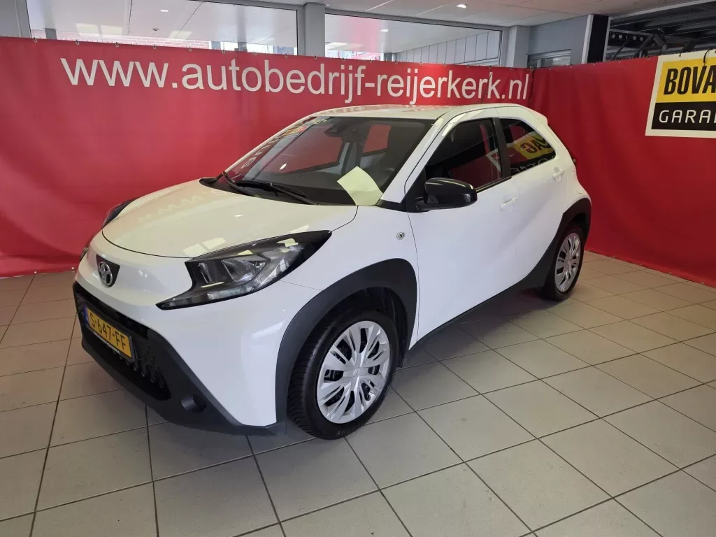 Toyota Aygo X (2023) — foto 1