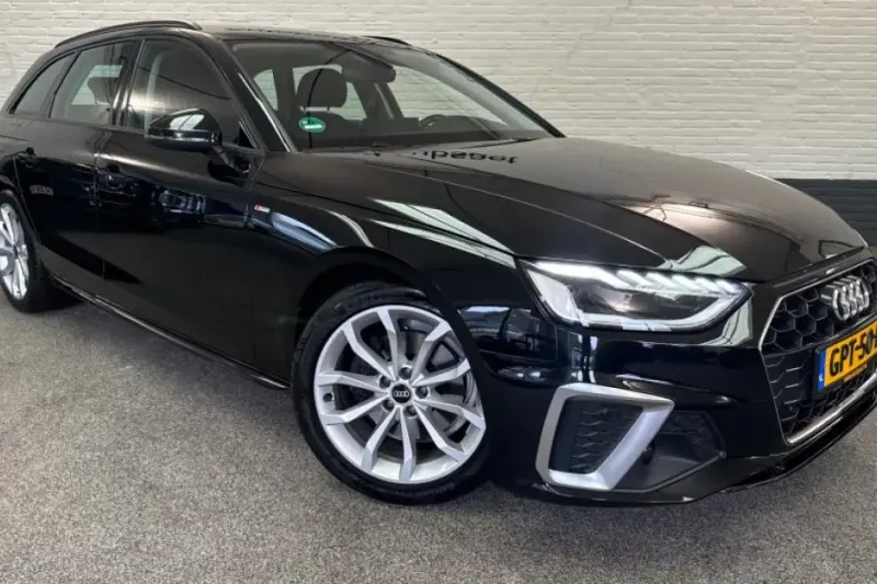Audi A4 (2021)