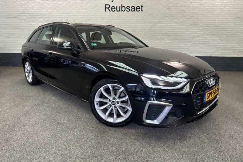 Audi A4 (2021)
