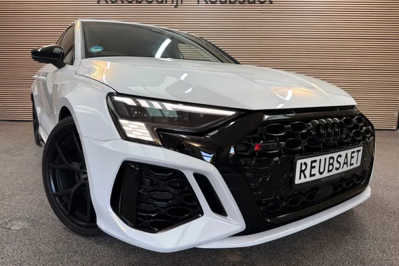 Audi RS3 (2024)