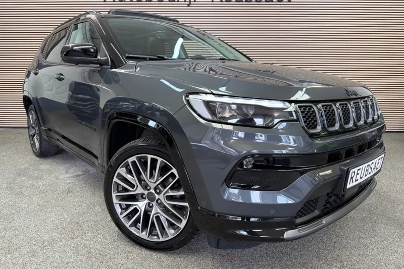 Jeep Compass (2023)