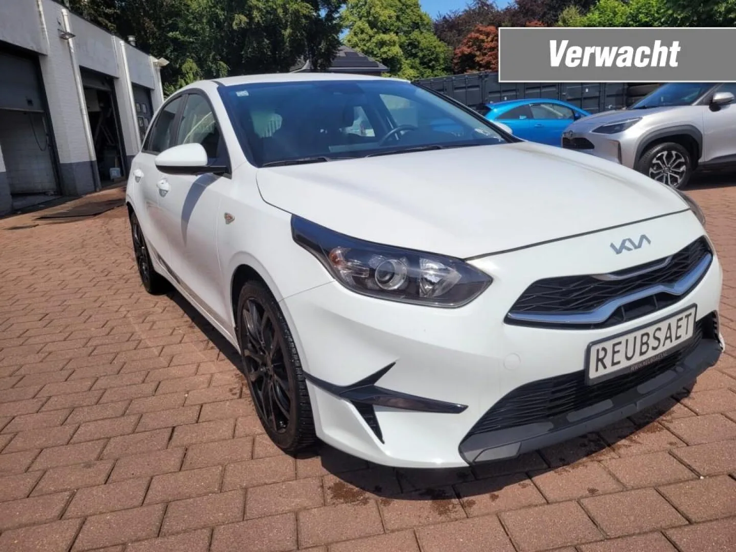 Kia Ceed (2022) — foto 1