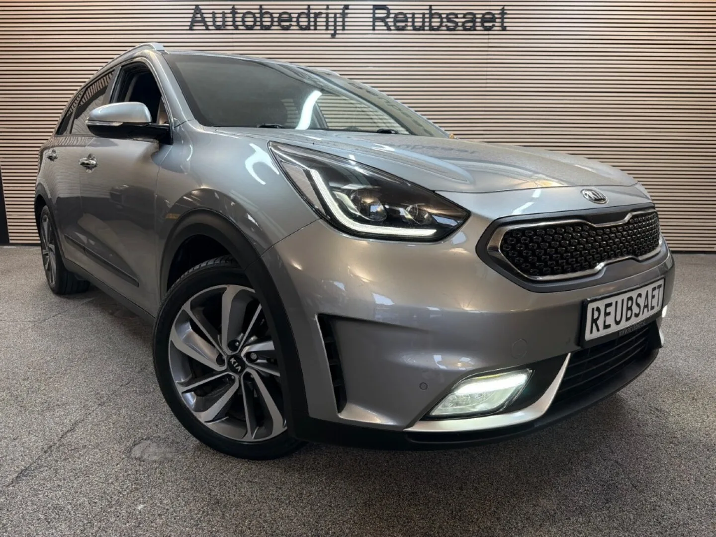 Kia Niro (2019) — foto 1