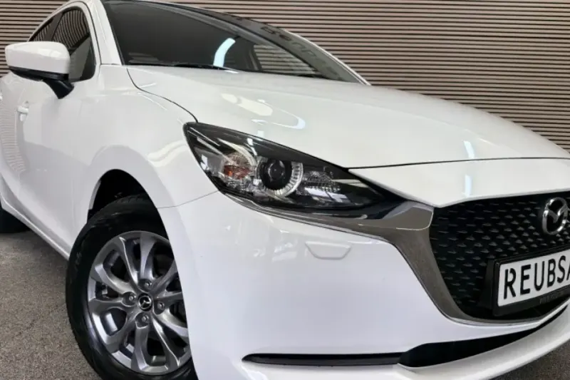 Mazda 2 (2023)