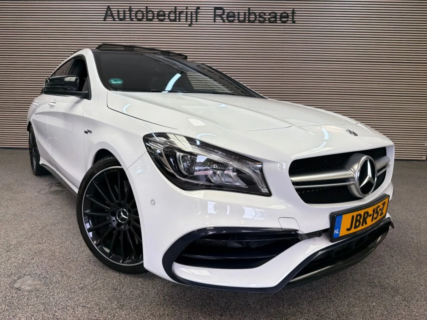 Mercedes-Benz CLA-Klasse (2018) — foto 1
