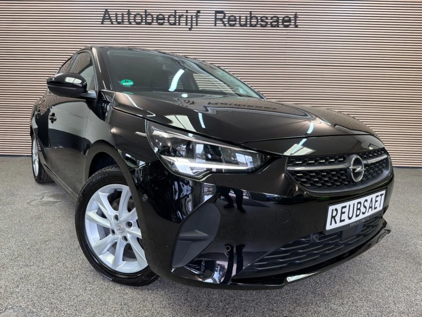 Opel Corsa (2023) — foto 1