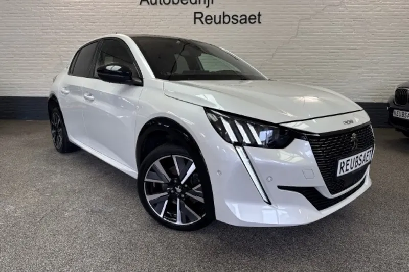 Peugeot 208 (2021)