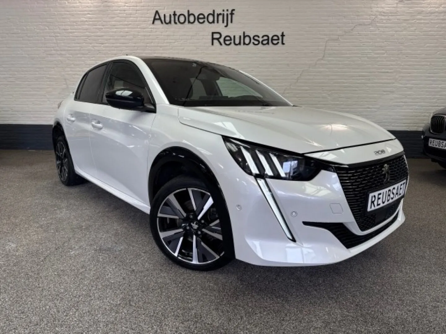 Peugeot 208 (2021) — foto 1