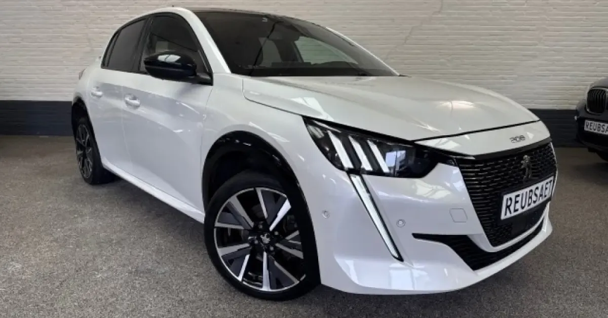Peugeot 208 (2021) — foto 1