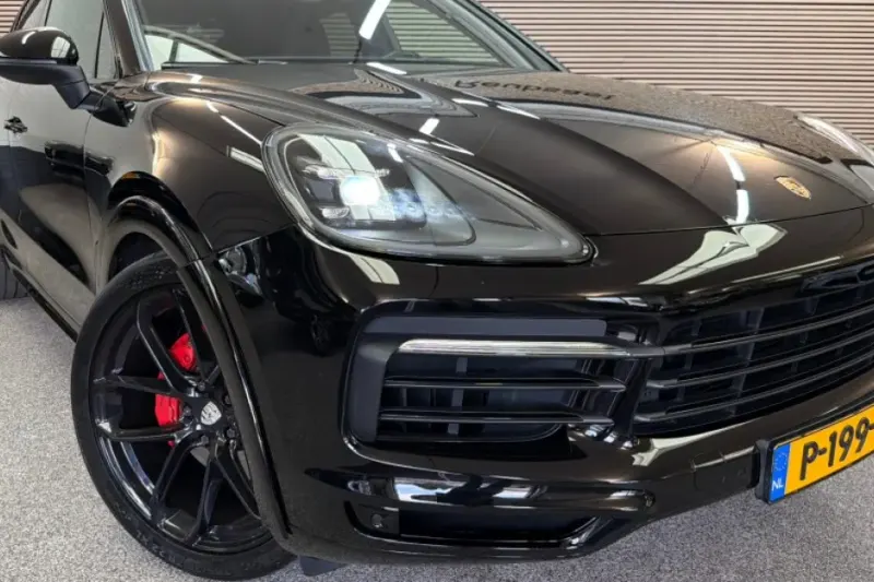 Porsche Cayenne (2021)