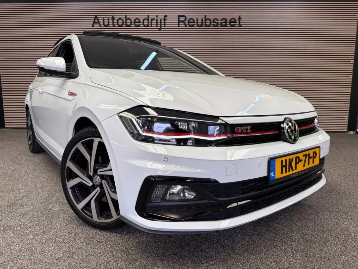 Volkswagen Polo (2020) — foto 1