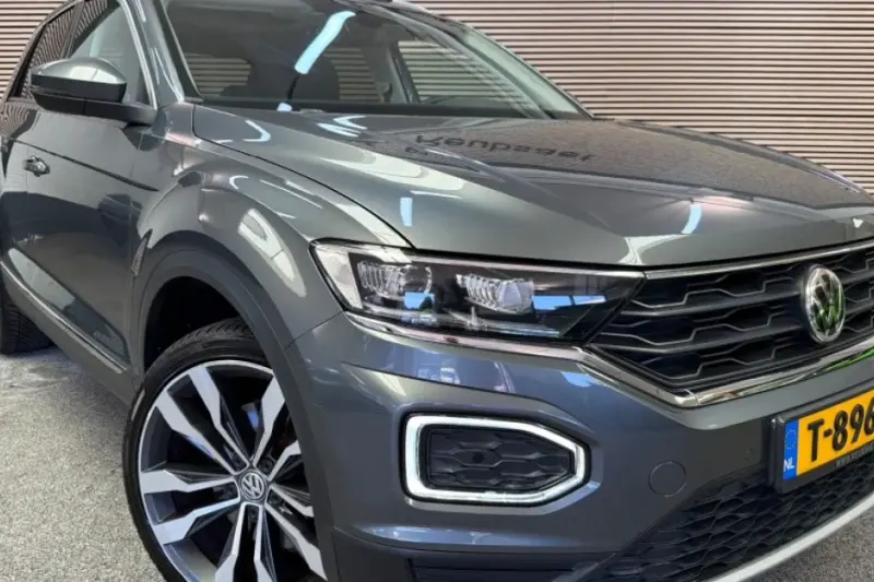 Volkswagen T-Roc (2019)