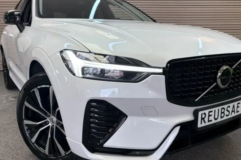 Volvo XC60 (2024)