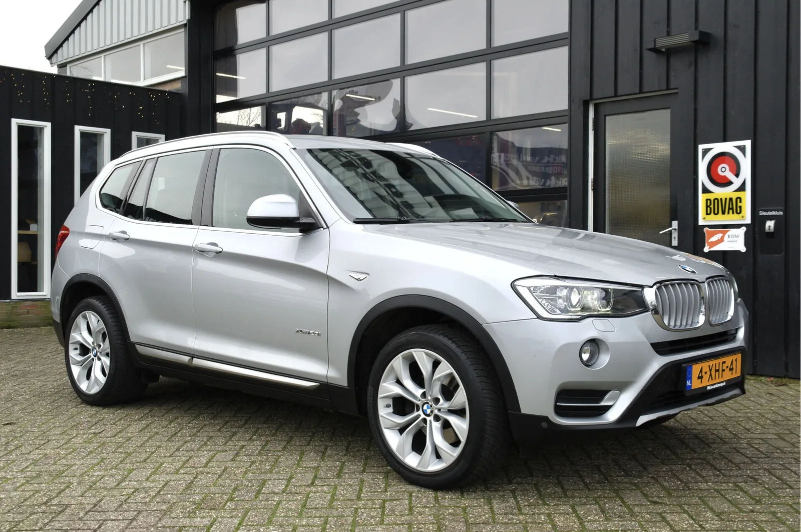 BMW X3 (2014) — foto 1