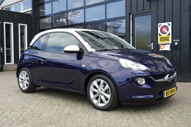 Opel Adam (2018)