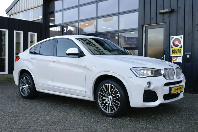 BMW X4 (2016)