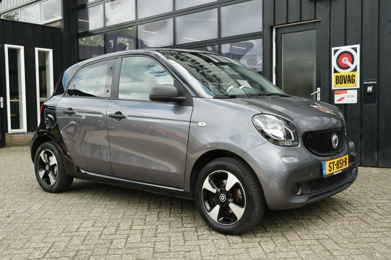 Smart Forfour (2018) — foto 1
