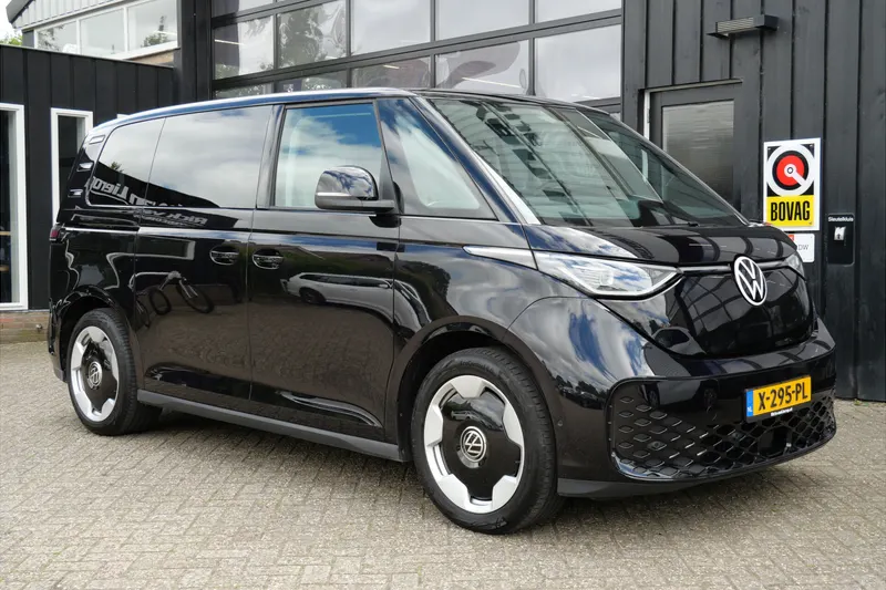 Volkswagen ID. Buzz (2023)